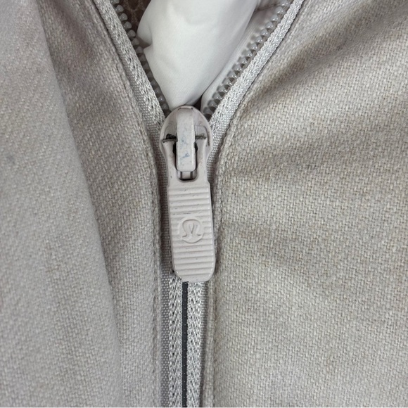 Lululemon Women's Wunder Puff 600-Down-Fill Jacket Sz 4 in White Opal EUC - Picture 7 of 16